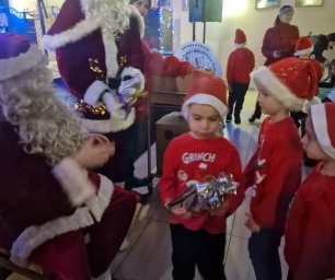 597334619_1155333570098849_1307076980634069560_n